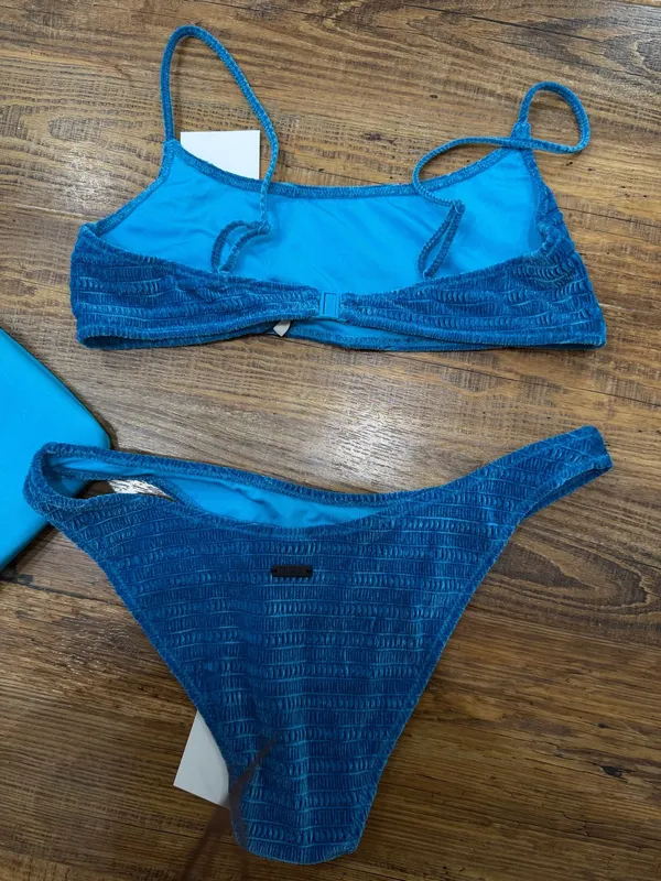 Triangl Bikini - Image 5