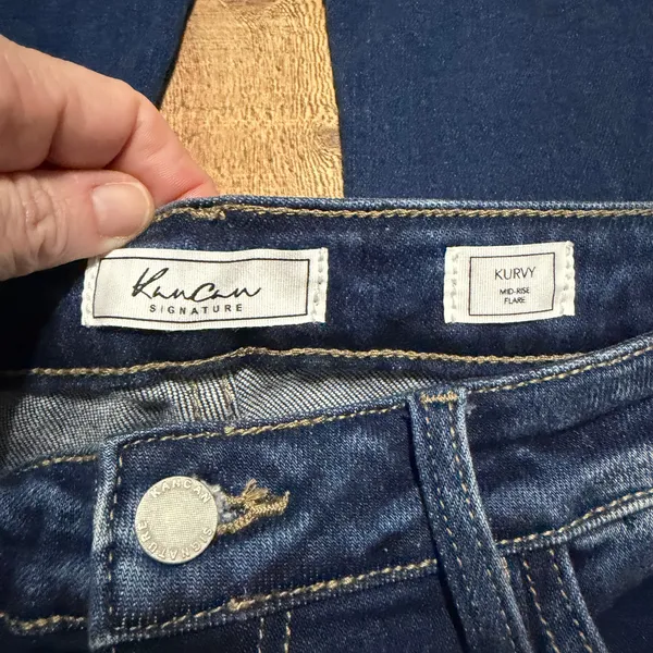 KanCan Women's Dark Denim Kurvy Mid-Rise Flare Jeans Sz 30 Stretch Boho Festival - Image 4