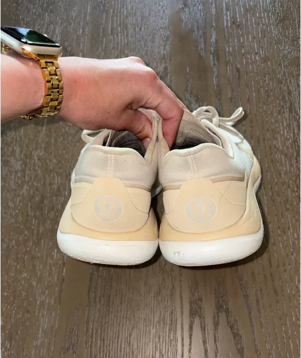 Lululemon tennis shoes - Image 3