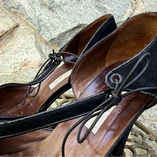 Gucci Vintage Black Suede Heels size 7 - Image 3
