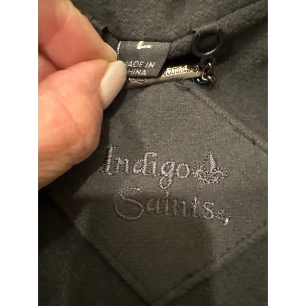 Indigo Saints Women's Gray Belted‎ Fleece Coat L lime Green satin like lining - Image 4