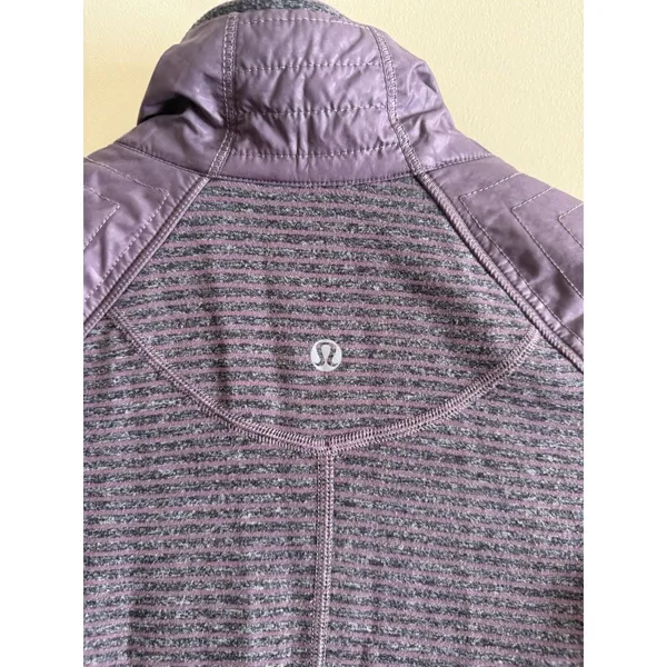 Lululemon Rebel Runner Zip Up Jacket size 2 Petal Camo Embossed‎ Purple Fog - Image 7