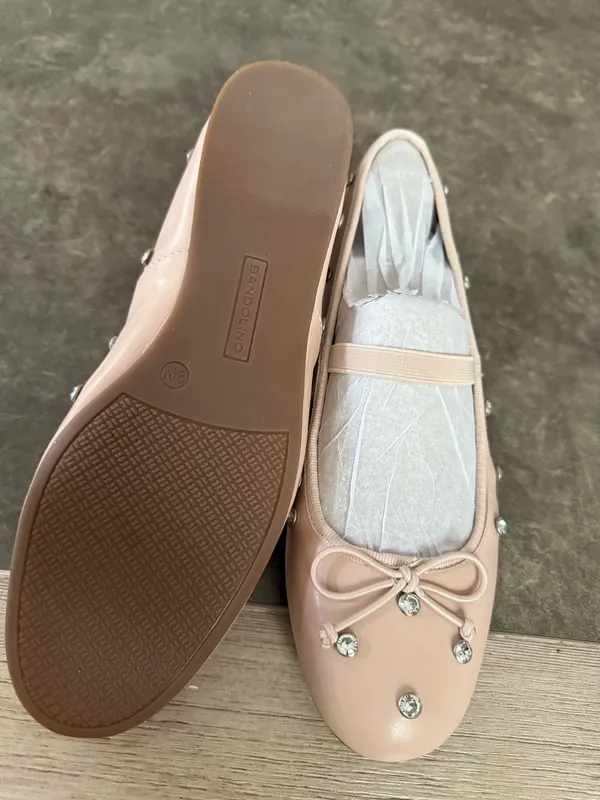 Bandolino Women's Prity Mary Jane Embellished Ballet Flats - Image 9