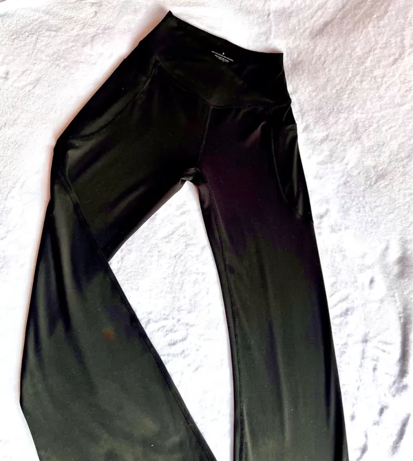 Women’s Black Stretch Dress Pants-w/Flared Leg-Small - Image 3