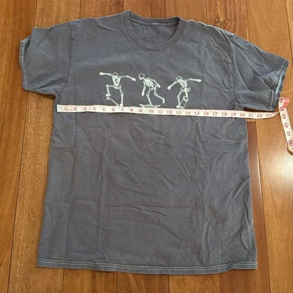 Tilly's Full Tilt Brown Short Sleeve Tees with Graphic Designs‎ size M - Image 3
