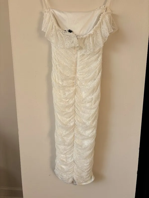 Windsor Strapless White Lace Midi Dress - Size Medium - Image 2