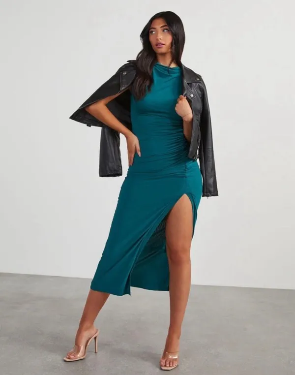 ✨VICI Elisabeth Mock Neck Side Slit Ruched Midi Teal Sz Medium Dress✨ - Image 3