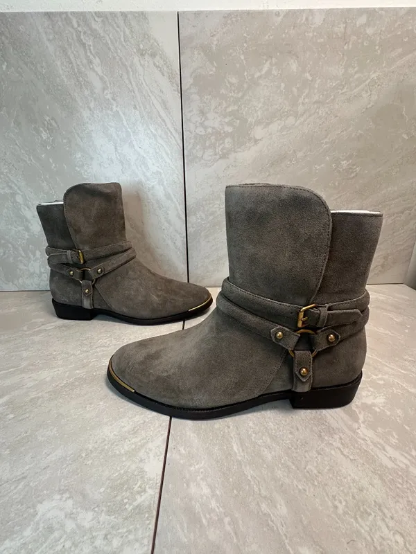 Discontinued UGG Kelby grey suede harness moto boots Size 8 - Image 2