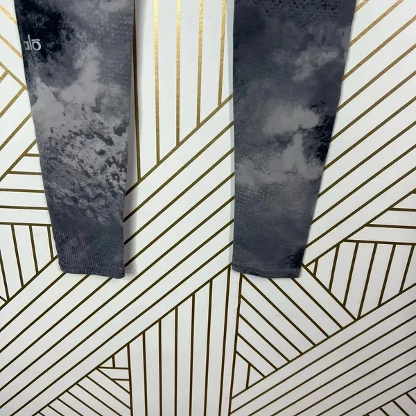 Alo Yoga Leggings Airbrush Tie Dye Abstract Print Stretch Skinny Gray Size‎ XS - Image 12