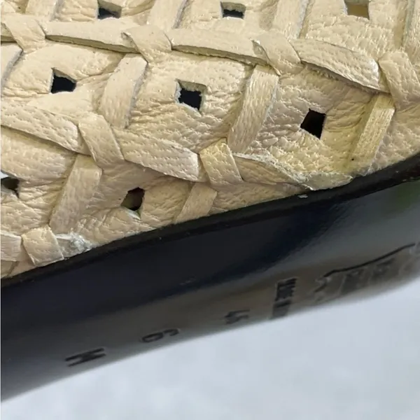 Via Spiga Women's Beige Leather Shoes/Heels Size 6M SKU 5134 - Image 9