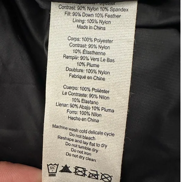 ALO Yoga Off Duty Bomber Down Filled Puffer Athleisure Classic black size XS - Image 10