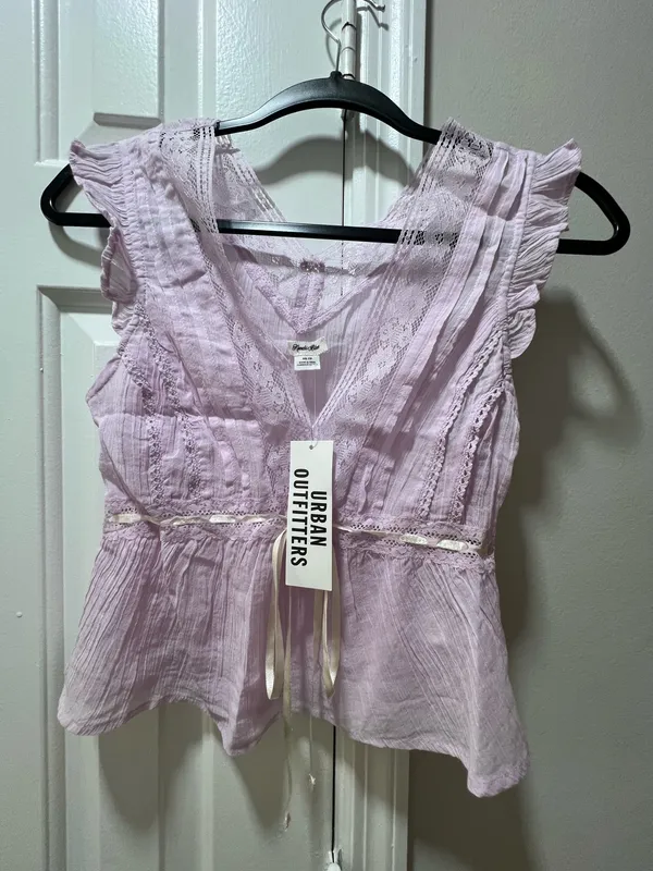 Kimchi Blue Urban Outfitters Top - Image 4
