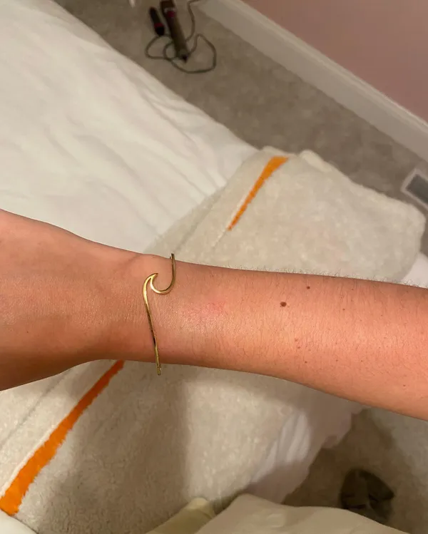 Pura Vida Wave Bracelet - Image 2