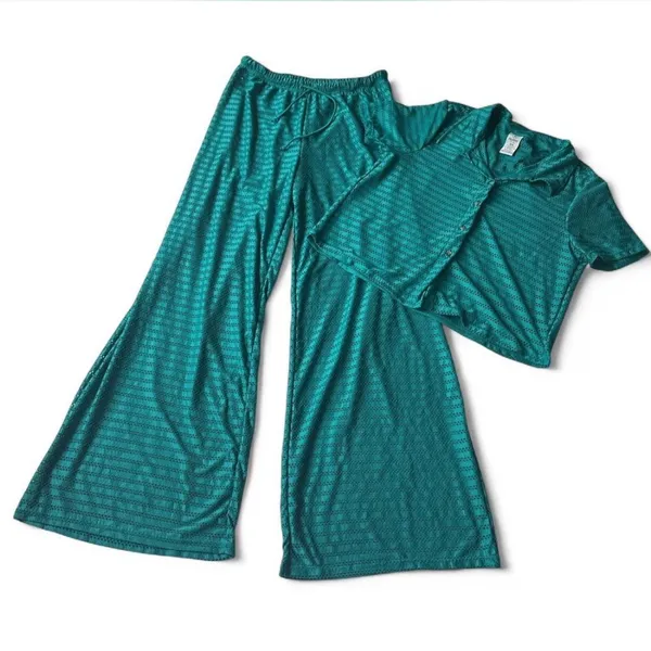 Hurley Lightweight Crochet 2-Piece Swim Cover-Up Set. - Image 3