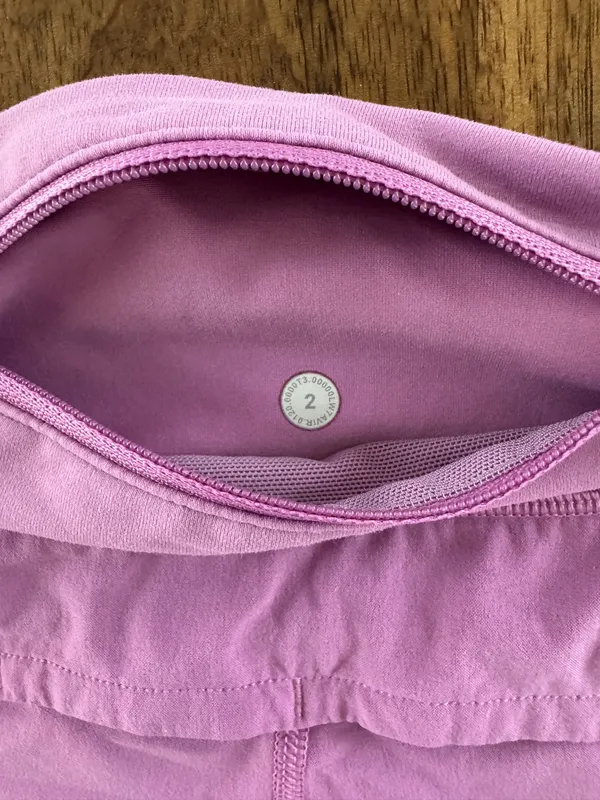 Purple/pink Lululemon speed up shorts 2.5’ size 2. - Image 4