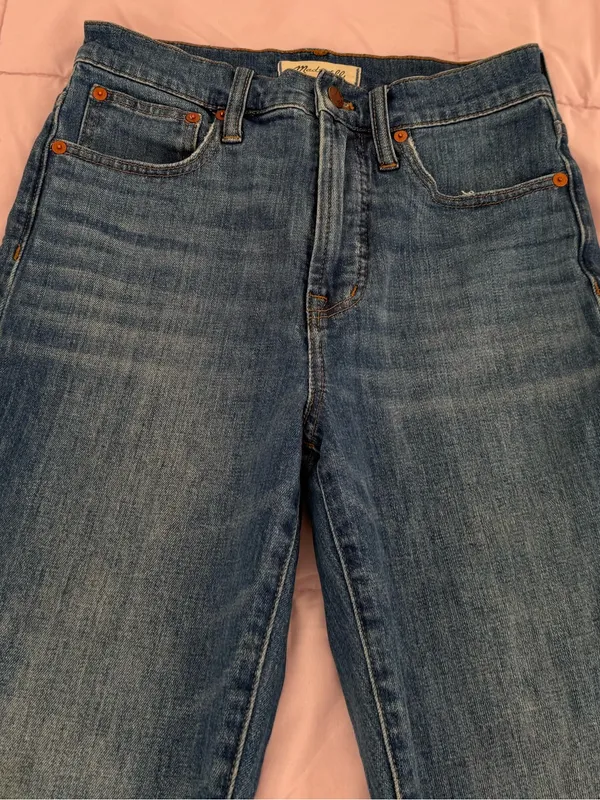 Madewell The Perfect Vintage Crop High-Waist Straight Jeans in Medium Blue, 26 - Image 16