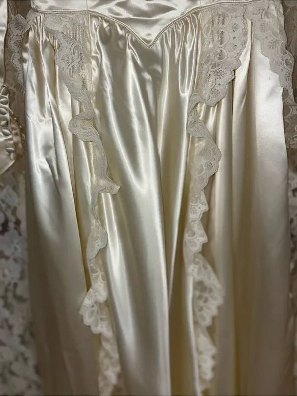 Spectacular Vintage 1940s Liquid Satin Wedding Gown - Image 2
