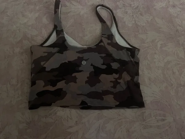 Lululemon Tank Top 6 - Image 2