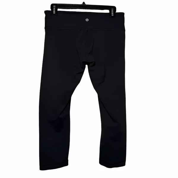 Lululemon Womens Size 8 Black Crop Leggings 21" Inseam High Rise Yoga Athletic - Image 2