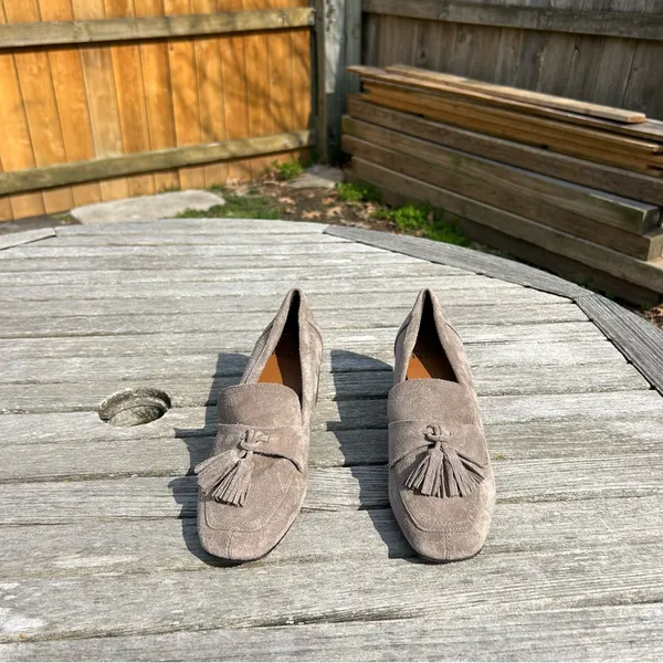 Donald Pliner Kressida Loafer Pump‎ in grey size 6 - Image 4