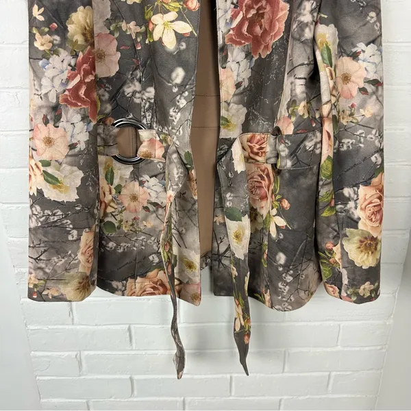 Kate & Mallory Faux Suede Floral Jacket Size M - Image 4