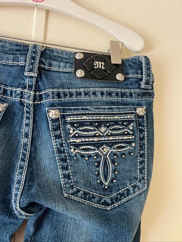 Miss Me Woman’s Jeans Size 28 Bootcut -See Fix By Zipper - Image 13