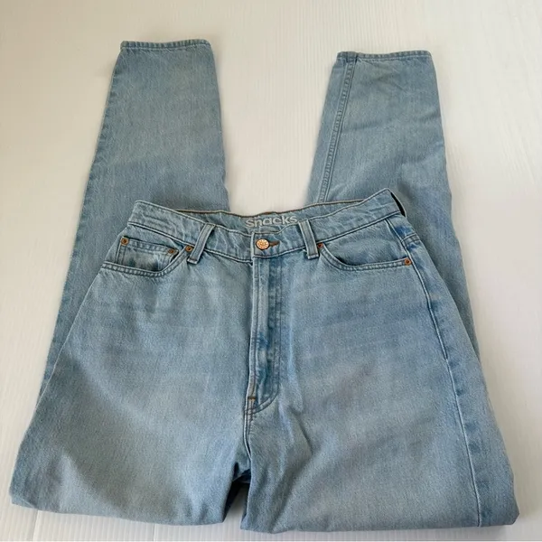 MOTHER Snacks High Waisted Twizzy Skimp Jeans Just a Nibble, 28 - Image 6