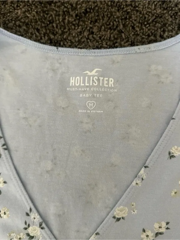 Hollister Floral Size Medium 0332 - Image 3