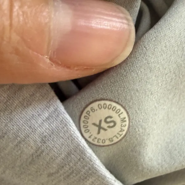 lululemon Heather Gray Hoodie Size XS - Image 6