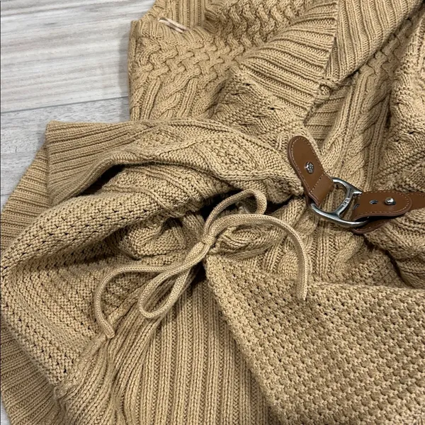 Laurn RALPH LAUREN Women's Sleeveless Cable Knit Buckel Brown Sweater Size Med - Image 7