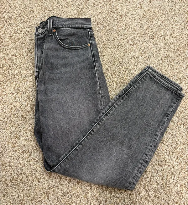 Levis Premium Womens Wedgie Straight Crop Denim Jeans Black Gray High Rise - Image 3
