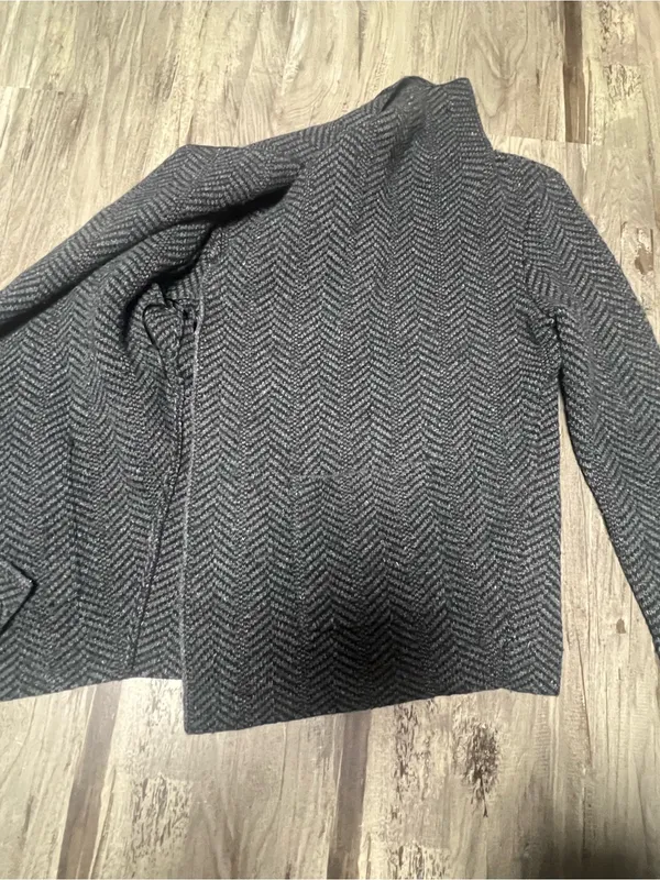 Lauren Ralph Lauren Gray Herringbone Asymmetric Open Front Cardigan Knit PS - Image 4