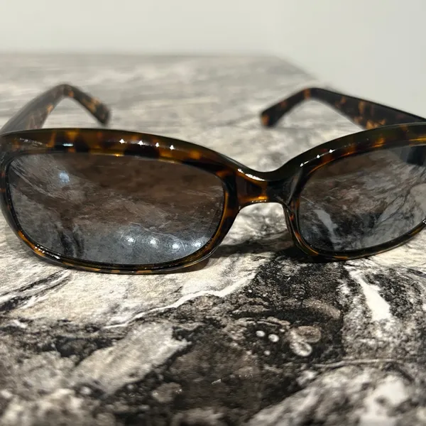 Tortoise Shell Sunglasses Brown - Image 9