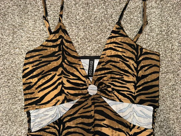 H&M Tiger Print dress - Image 2