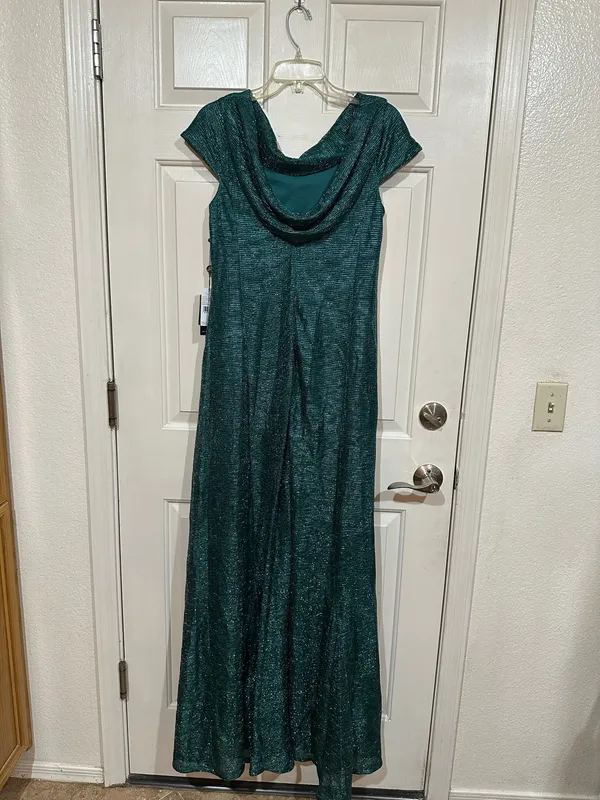 Adrianna Papell Emerald Green Cowl Neck Maxi Dress - Image 6