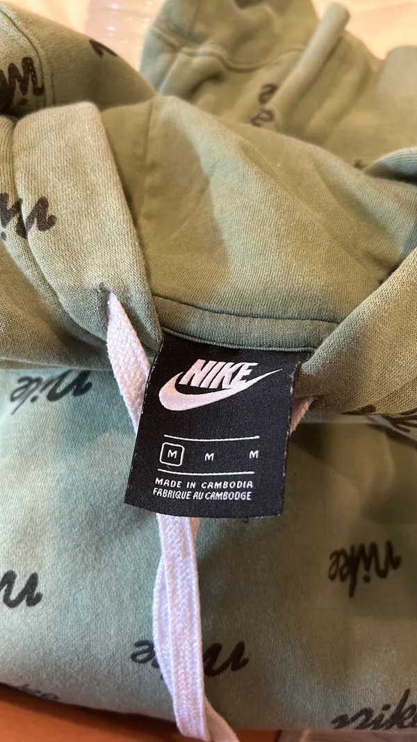 Nike Sweatshirt - Image 3