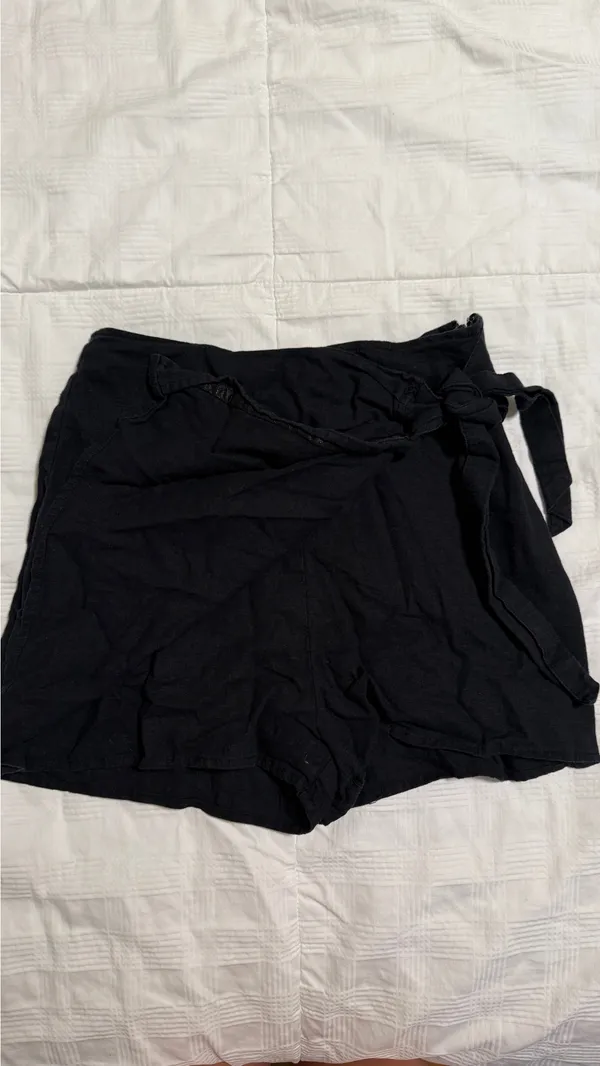 Abercrombie linen skort - Image 2