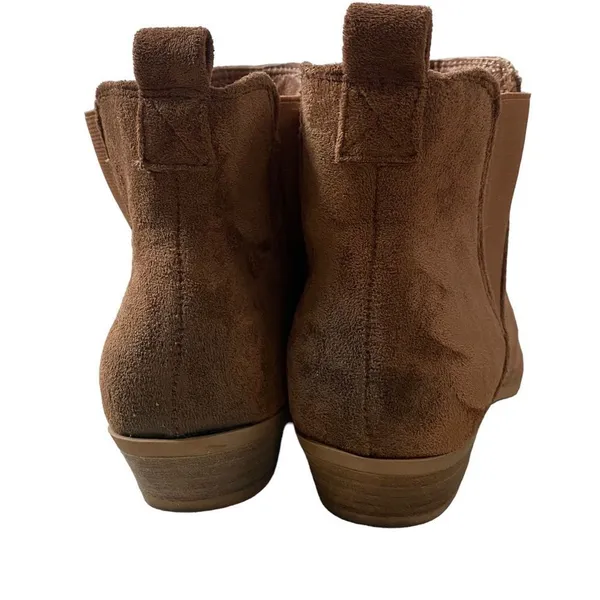 The Buckle Very G Cognac Brown Ankle Chelsea Boots 8US Medium Women’s Soft Suede - Image 7
