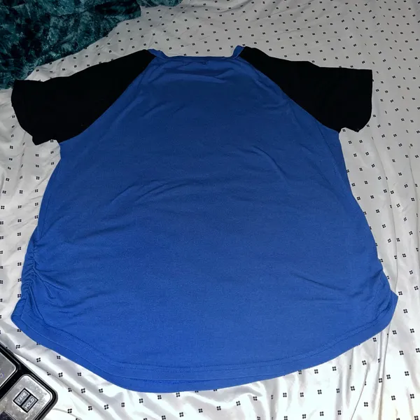 Ekouaer Maternity blue Halloween skeleton baby shirt size large - Image 3