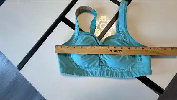 Lululemon Enlite Bra High Support Sports Bra - Aqua Blue / Tiffany Blue - Sz 34C/D - Image 6