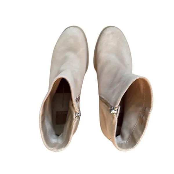 Dolce Vita Women’s Faux Suede Lug Sole Chelsea Heeled Boot Cream size 8.5 - Image 5