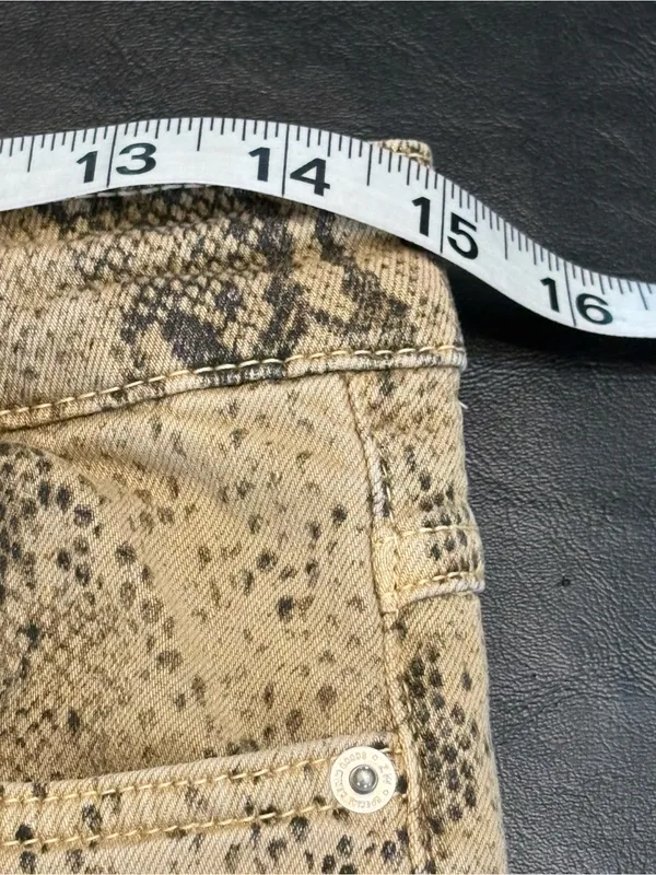 Zara Snake-Print Skinny Jeans size 10 - Image 8