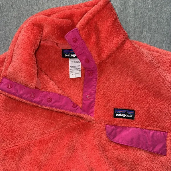Patagonia Women's 1/4 snap on Teddy Fleece Jacket Sweater Size M - Image 4