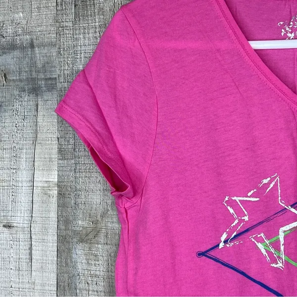 No Boundaries Size Large (11-13) Pink V-Neck Short Cap Sleeves Star Grap… - Image 3