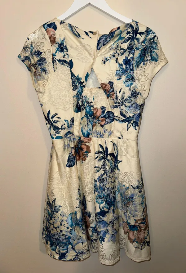 Floral Formal Dress - Image 2