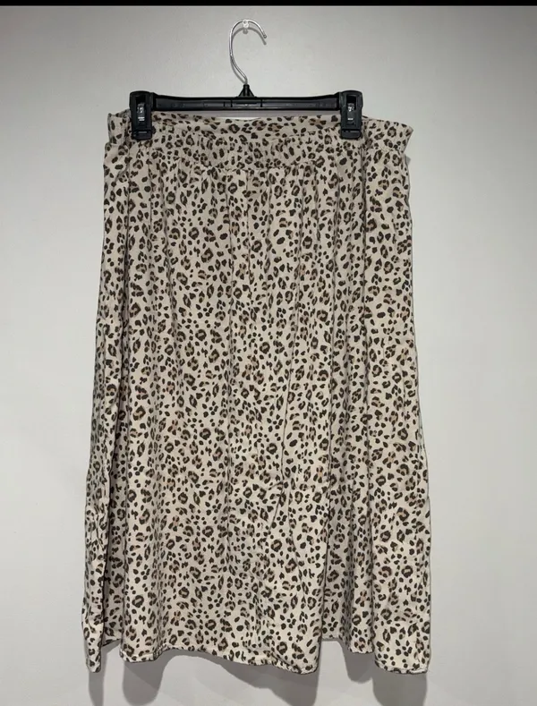 Nine West Leopard Print A-Line Midi Skirt XL Rayon Elastic Waist Brown Beige - Image 3