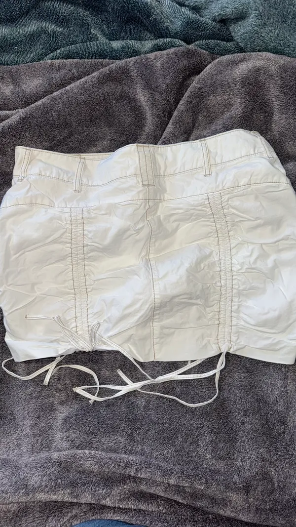 Mini Skirt Garage White - Image 2