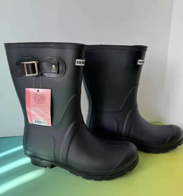 Rain/Gardening Boots, Size 8 Black - Image 3