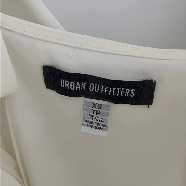 Urban Outfitters🤍 Bri Double Bow Satin White Mini Dress - Size XS Women’s - Image 4