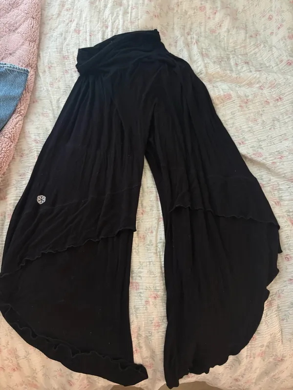 Uranta flowy pants Black Size M - Image 2